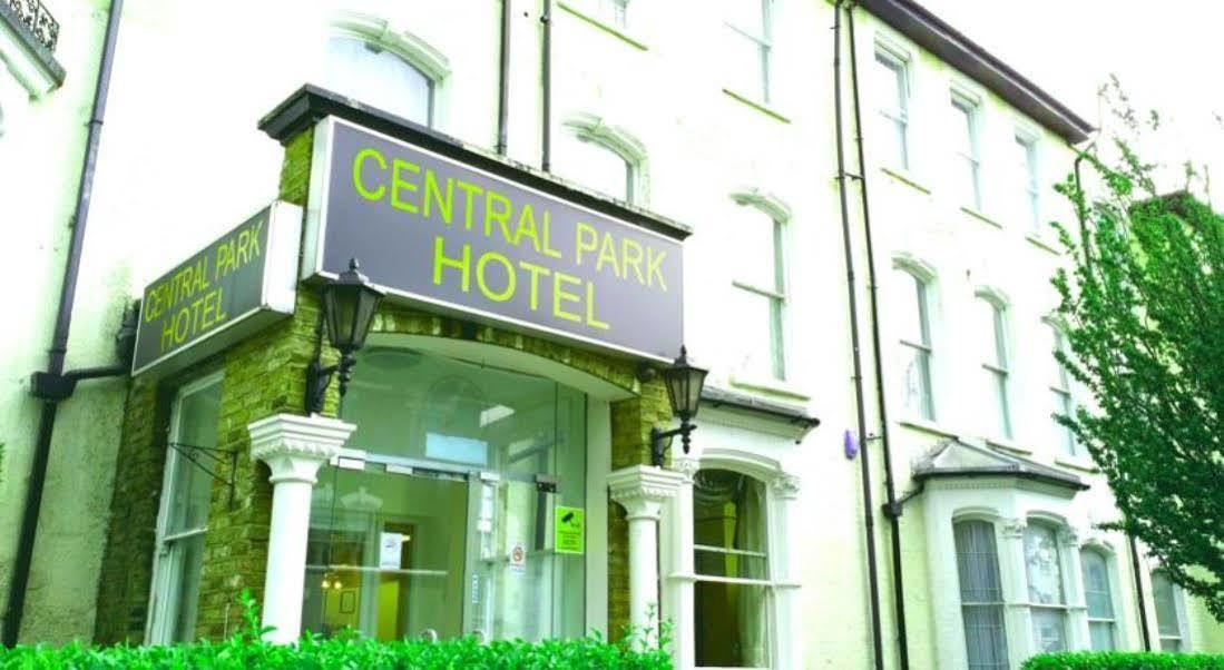 Central Park @ Finsbury Park London Bagian luar foto